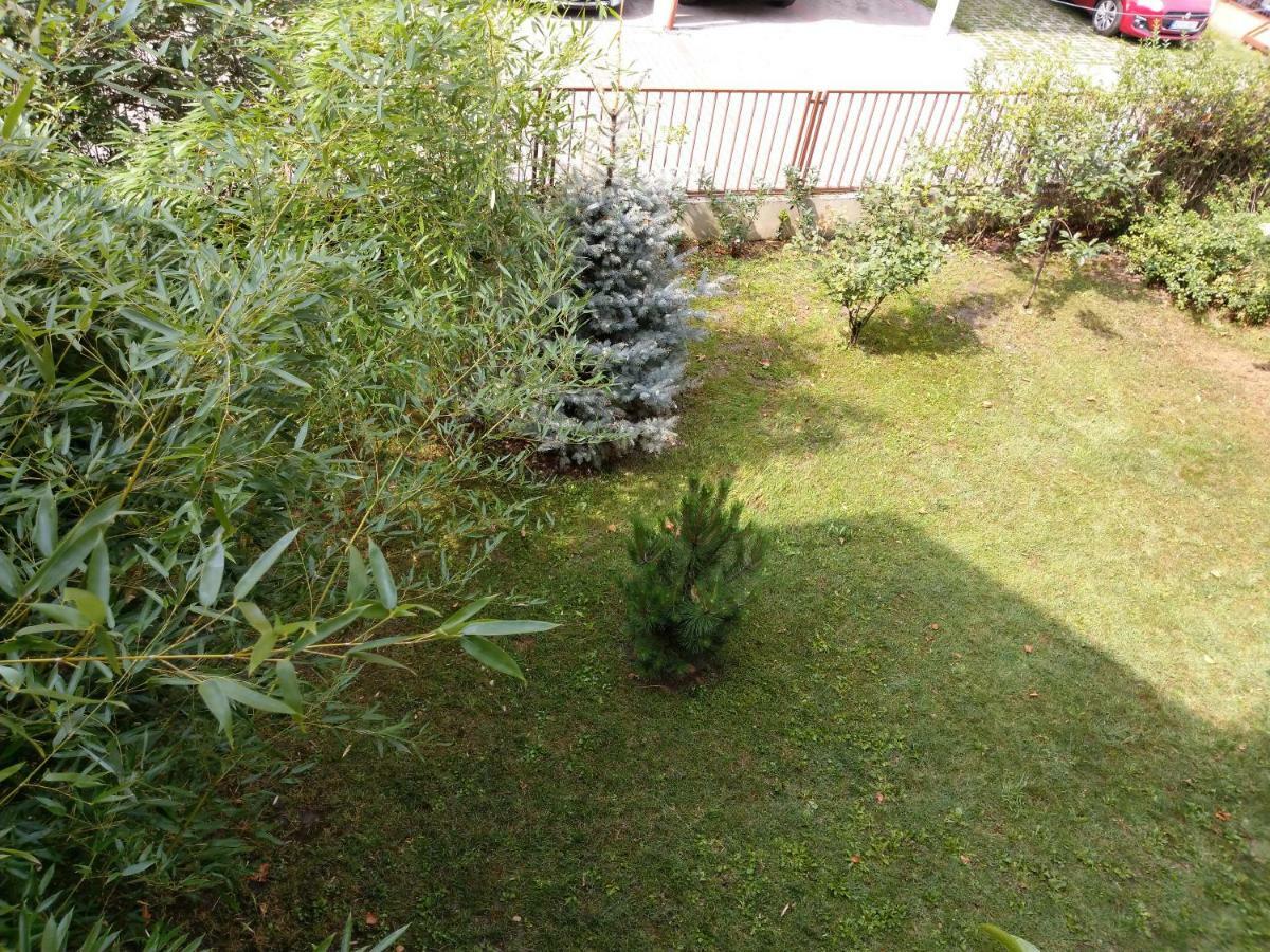 Mandarin Wellness Apartman Siófok Exteriör bild