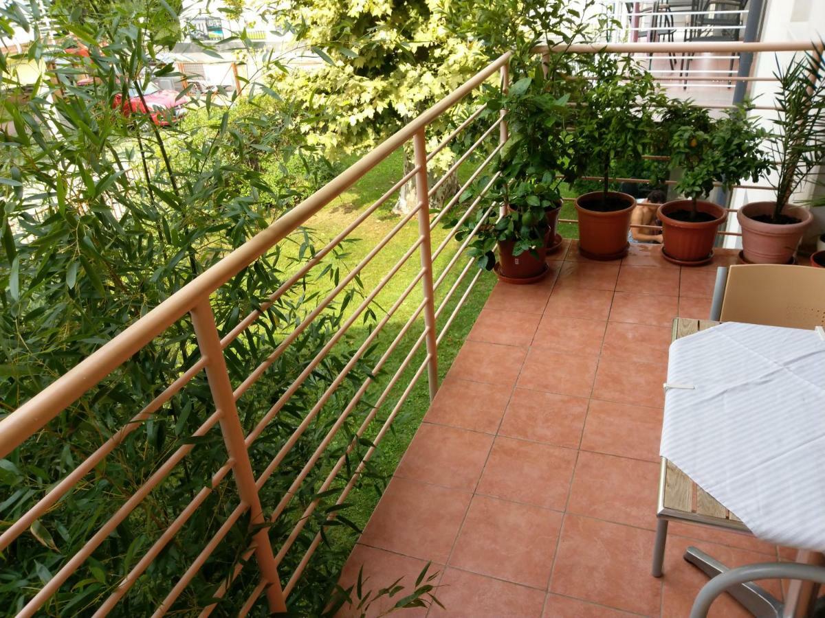Mandarin Wellness Apartman Siófok Exteriör bild